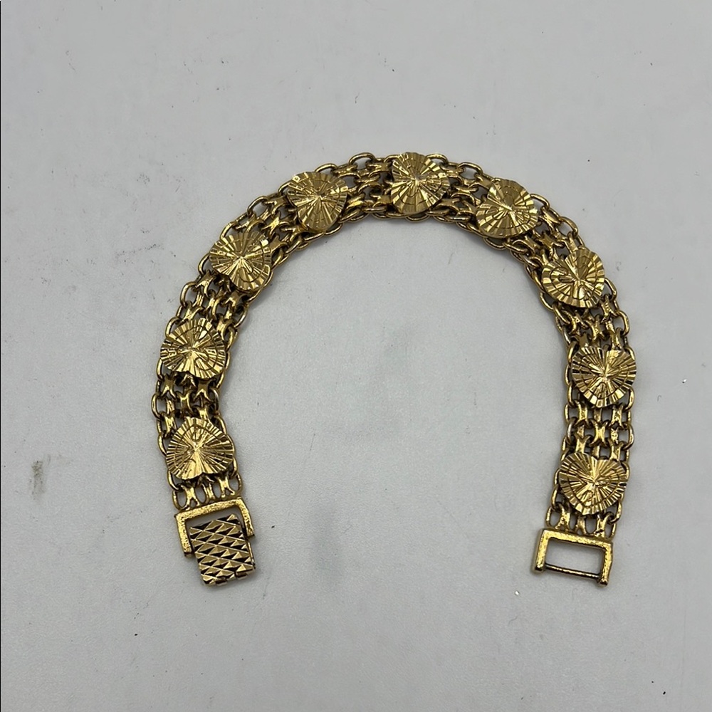 Vintage Gold Tone Heart Love Chain Bracelet Bangle Jewelry Boho MCM - Picture 5 of 10